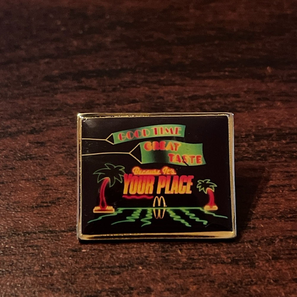 Vintage McDonald’s “Good Time Great‎ Taste Your Place” Employee Lapel Hat Pin